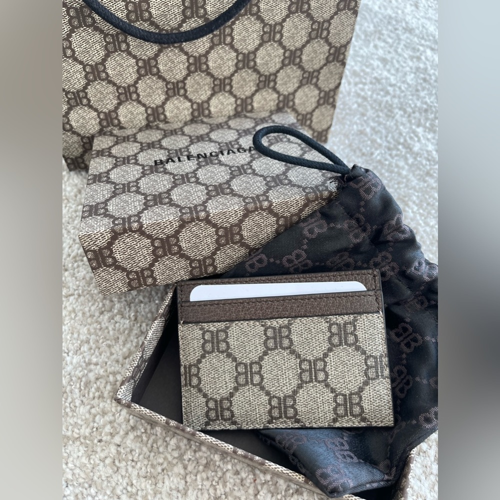 Limited edition Balenciaga x Gucci Hacker Project card case - Picture 2 of 2